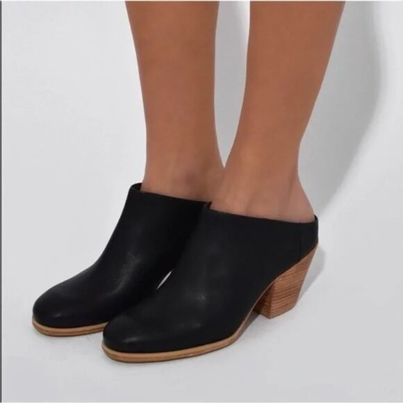 Rachel Comey Leather Mars Mules - Picture 2 of 8